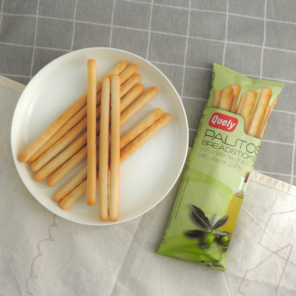 Quely Mediterranean Cracker Sticks - Olive Oil - 50g